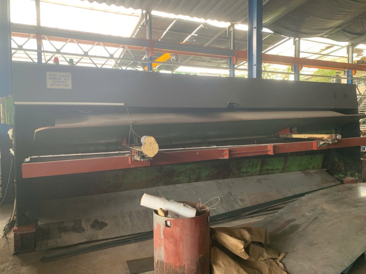 Cutting machine 1
